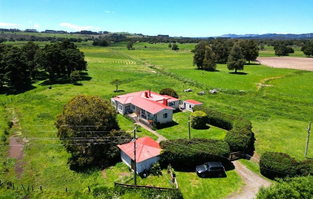 Price Refresh: Large Rural Homestead with old shearing shed