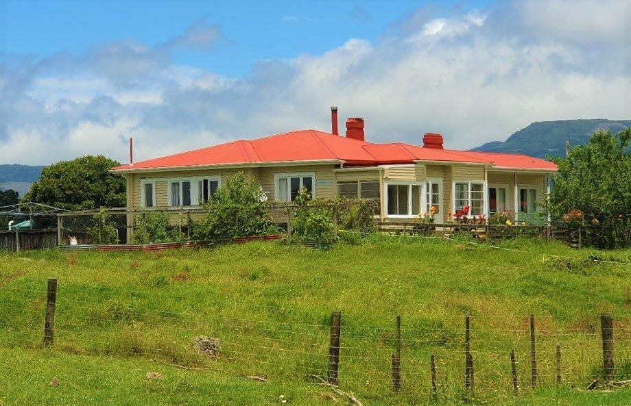 Price Refresh: Large Rural Homestead with old shearing shed