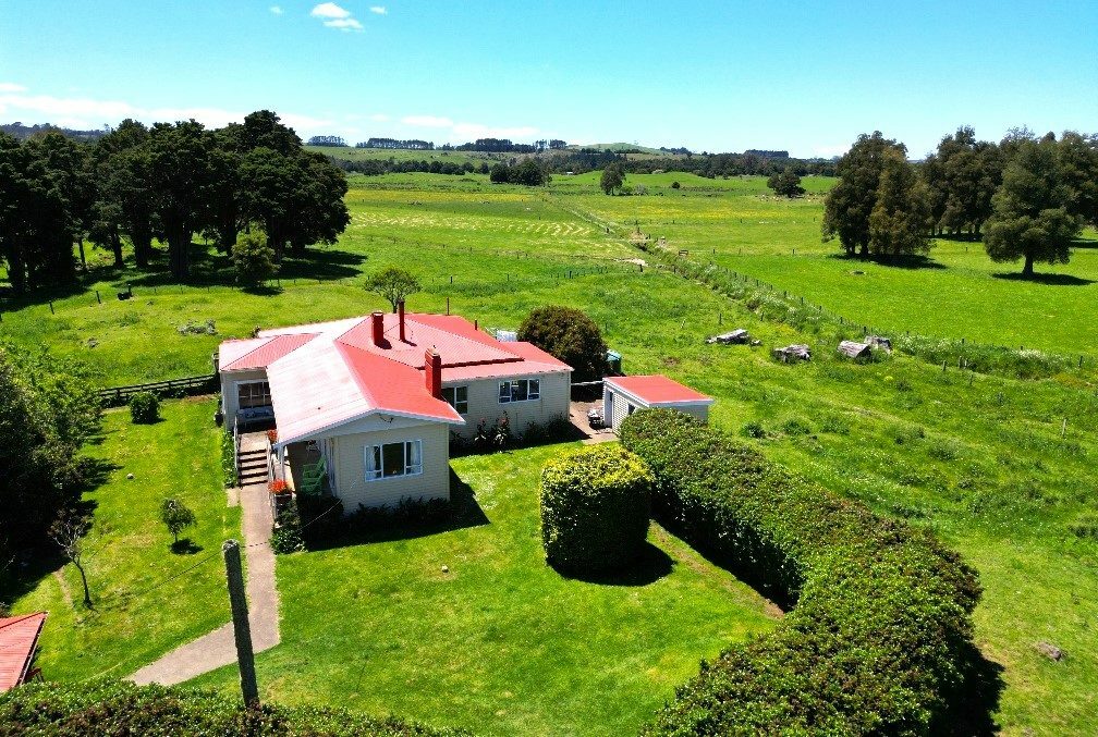 Price Refresh: Large Rural Homestead with old shearing shed