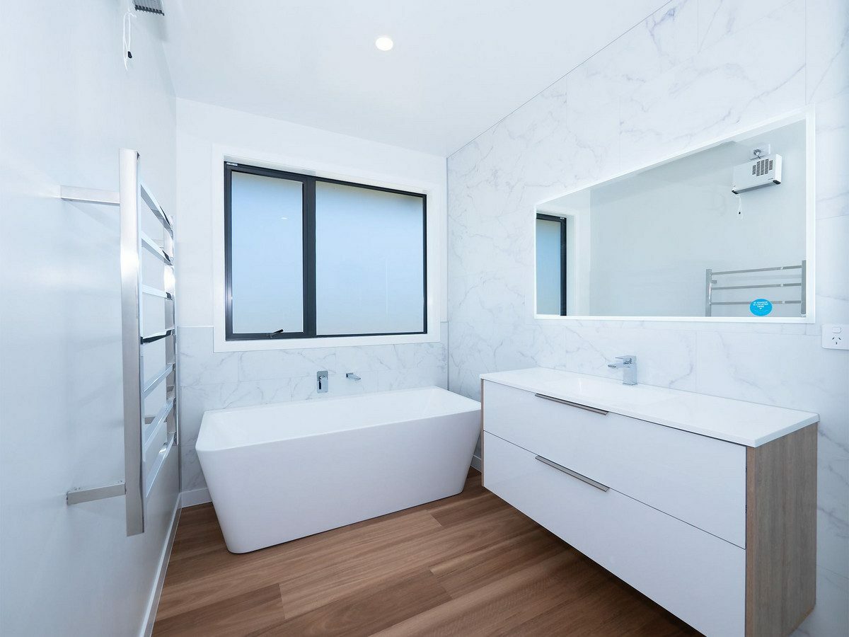 Timeless Elegance Meets Modern Country Living!