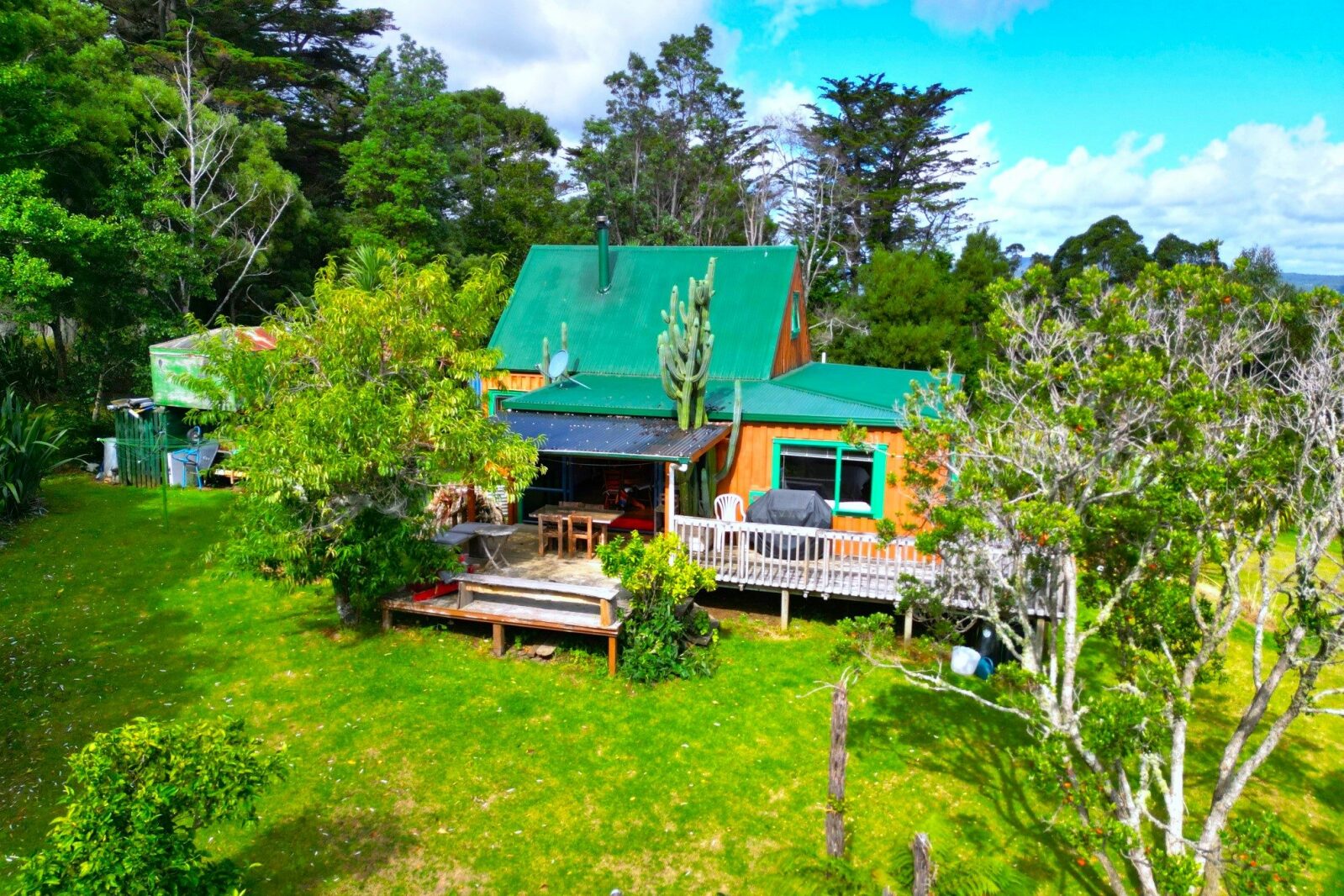 Rural Lifestyle With West Coast Ocean Views