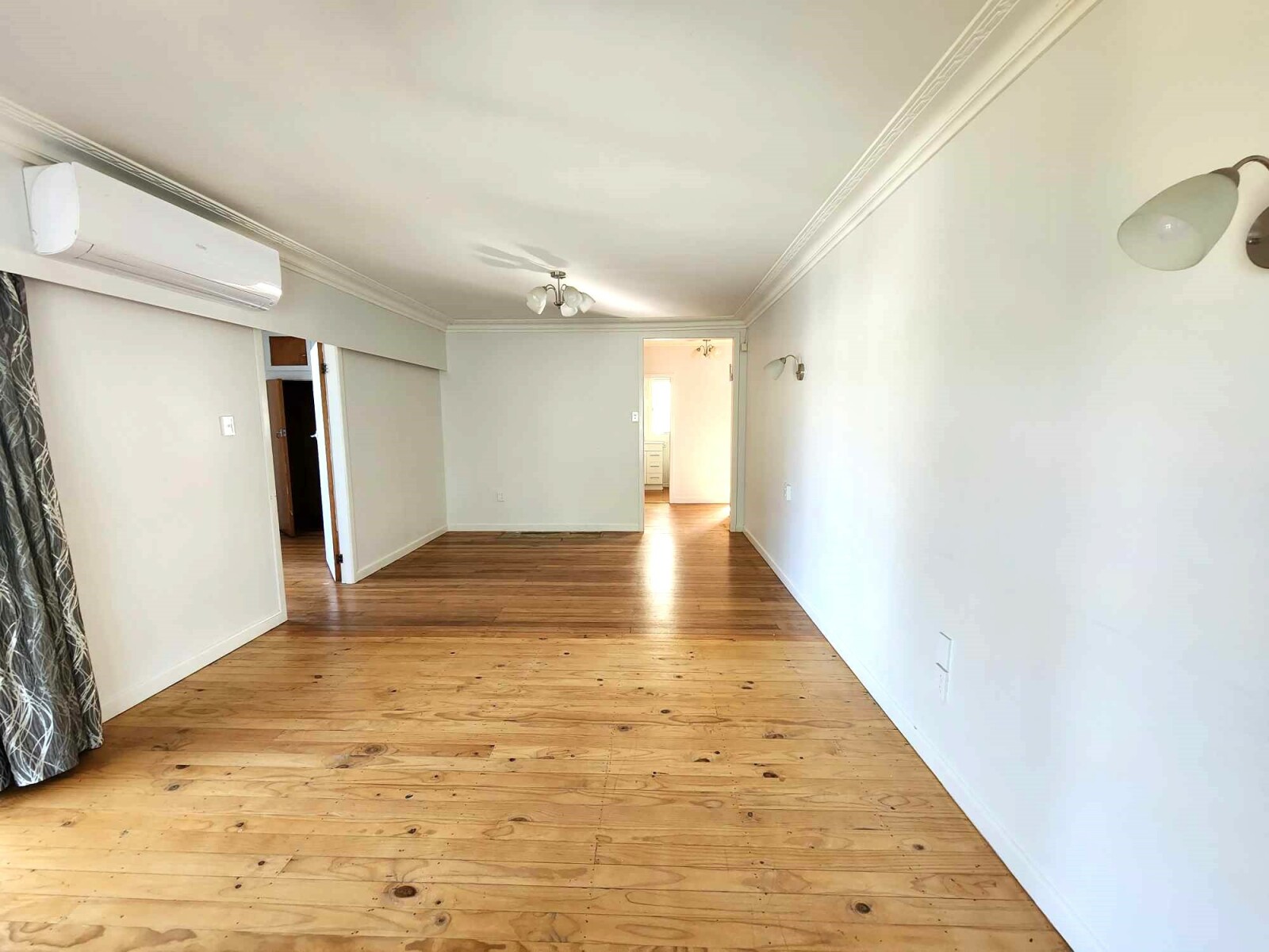 Rental Goldmine, Large Section, Prime Location!