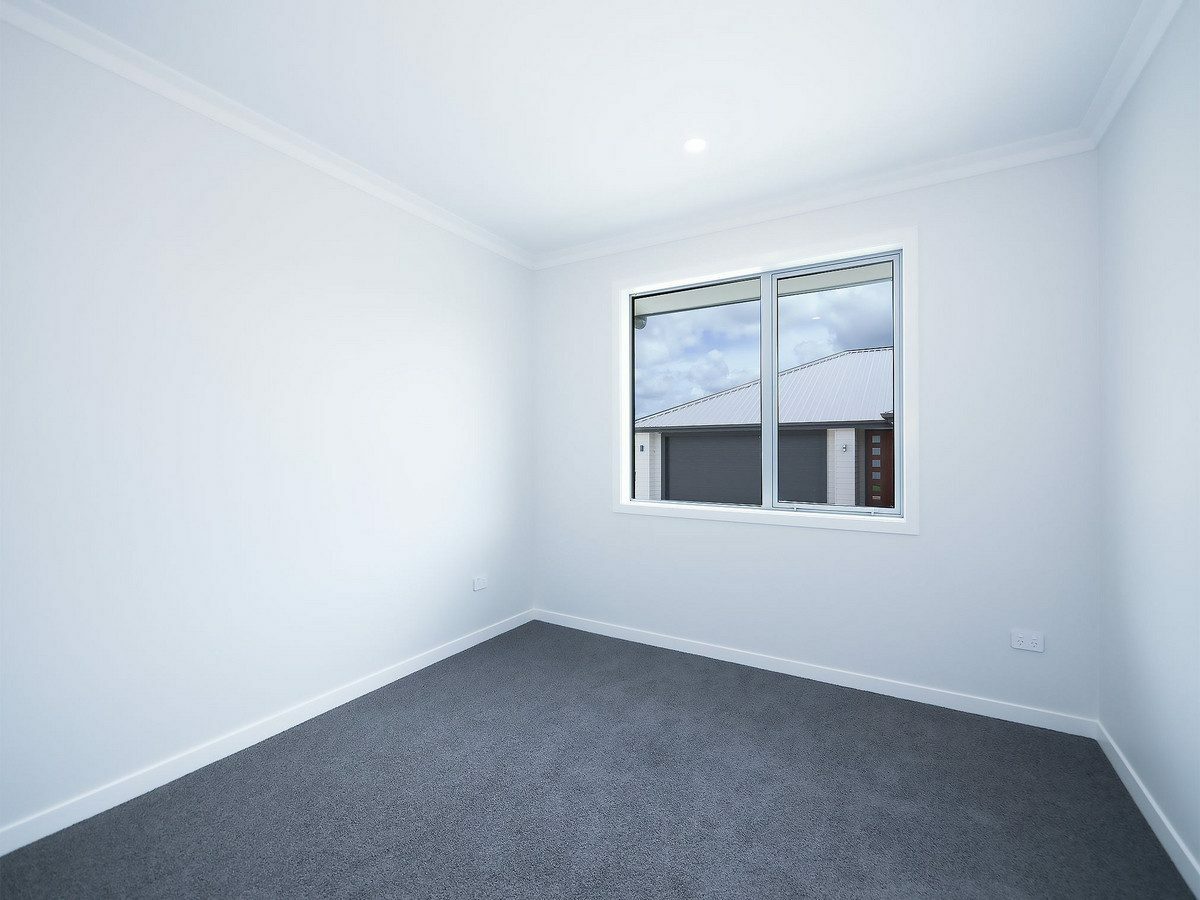 Stylish and Luxurious New Family Retreat Awaits!