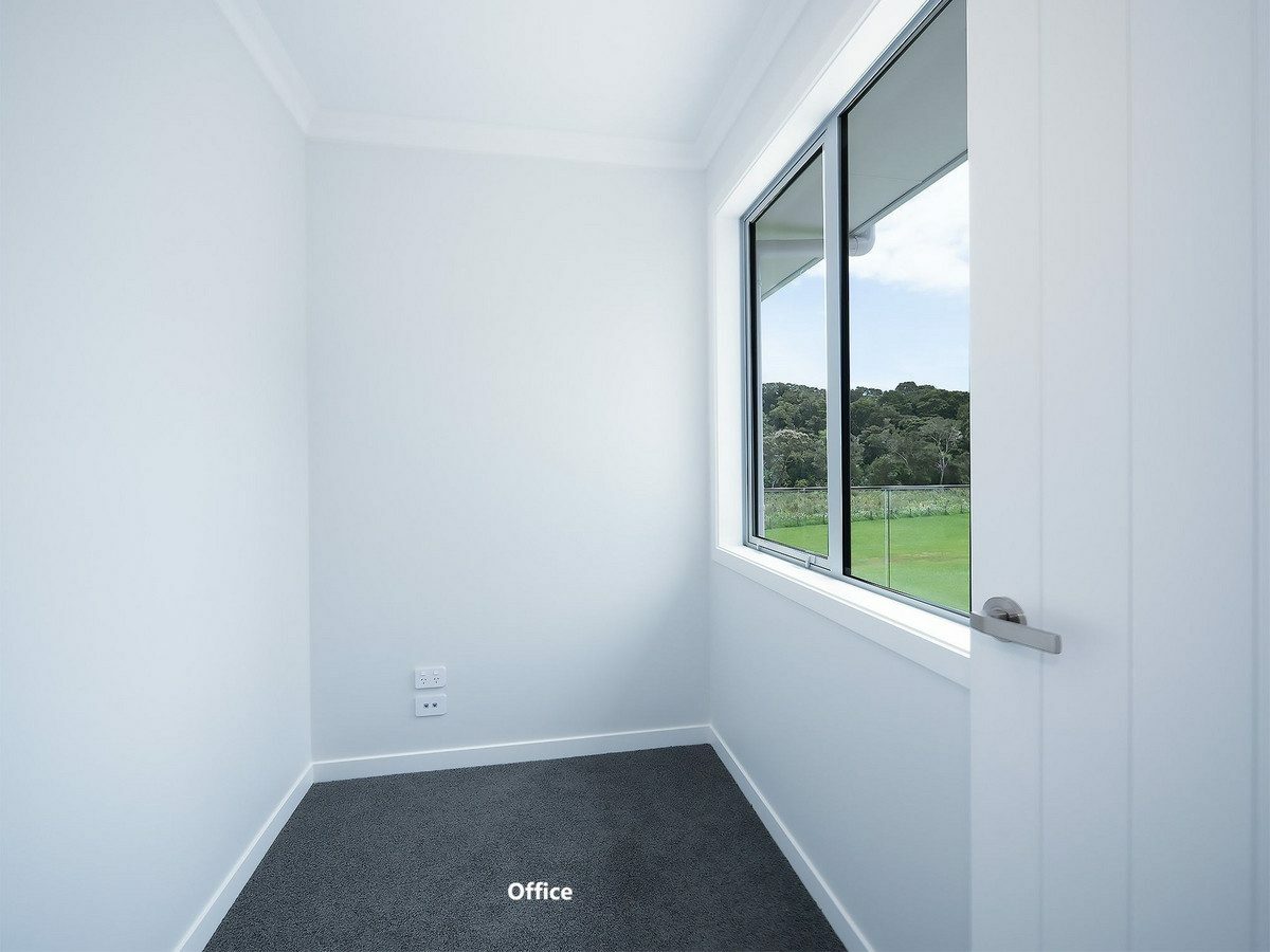 Stylish and Luxurious New Family Retreat Awaits!
