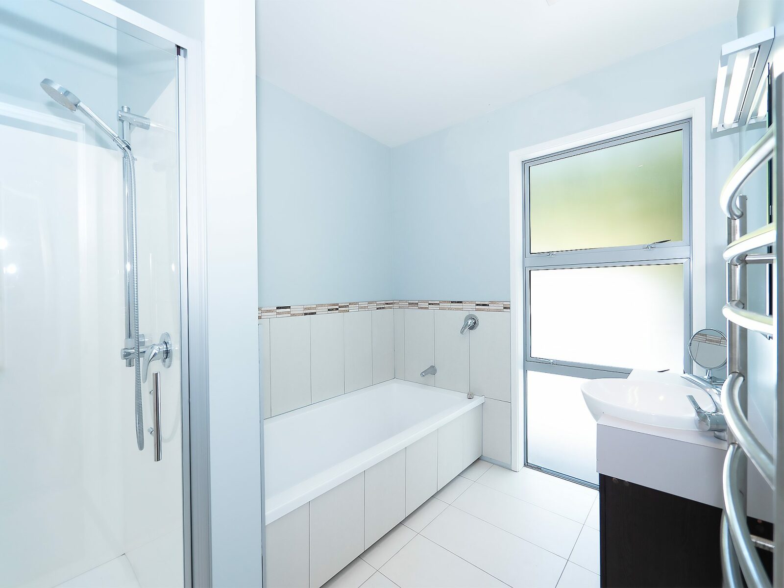 Unique, Private Enchanting River Retreat