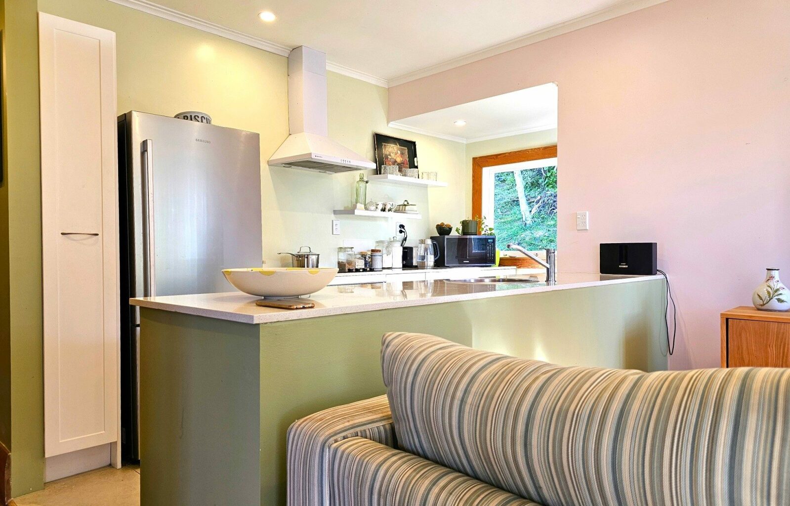 Refurbished 1930s Villa in Central Rawene