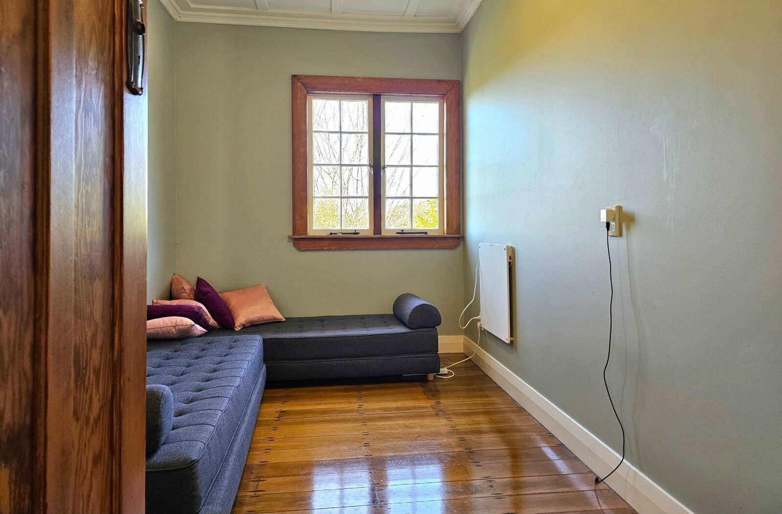 Refurbished 1930s Villa in Central Rawene