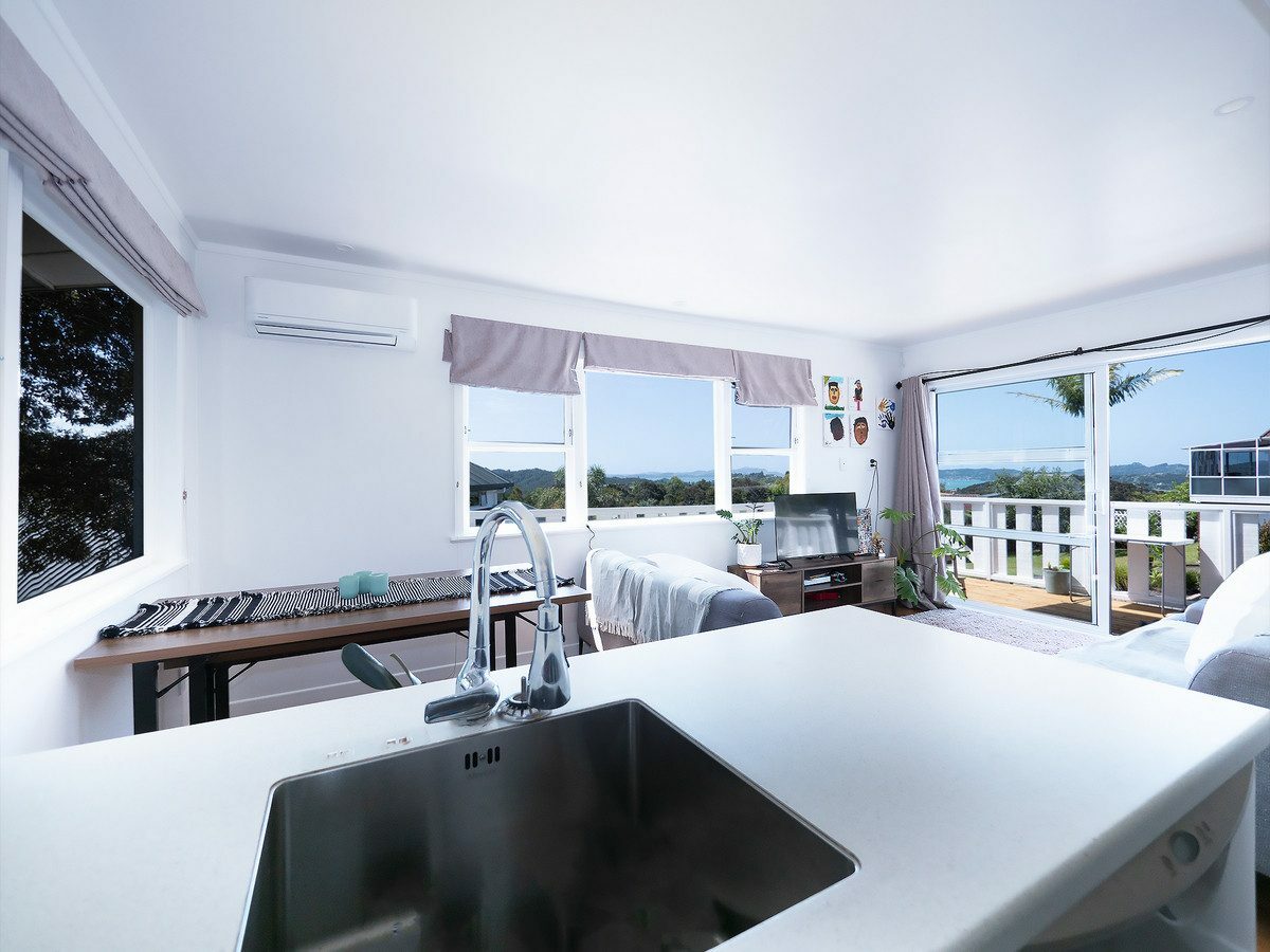 Charming Two-Bedroom Retreat with Water Views