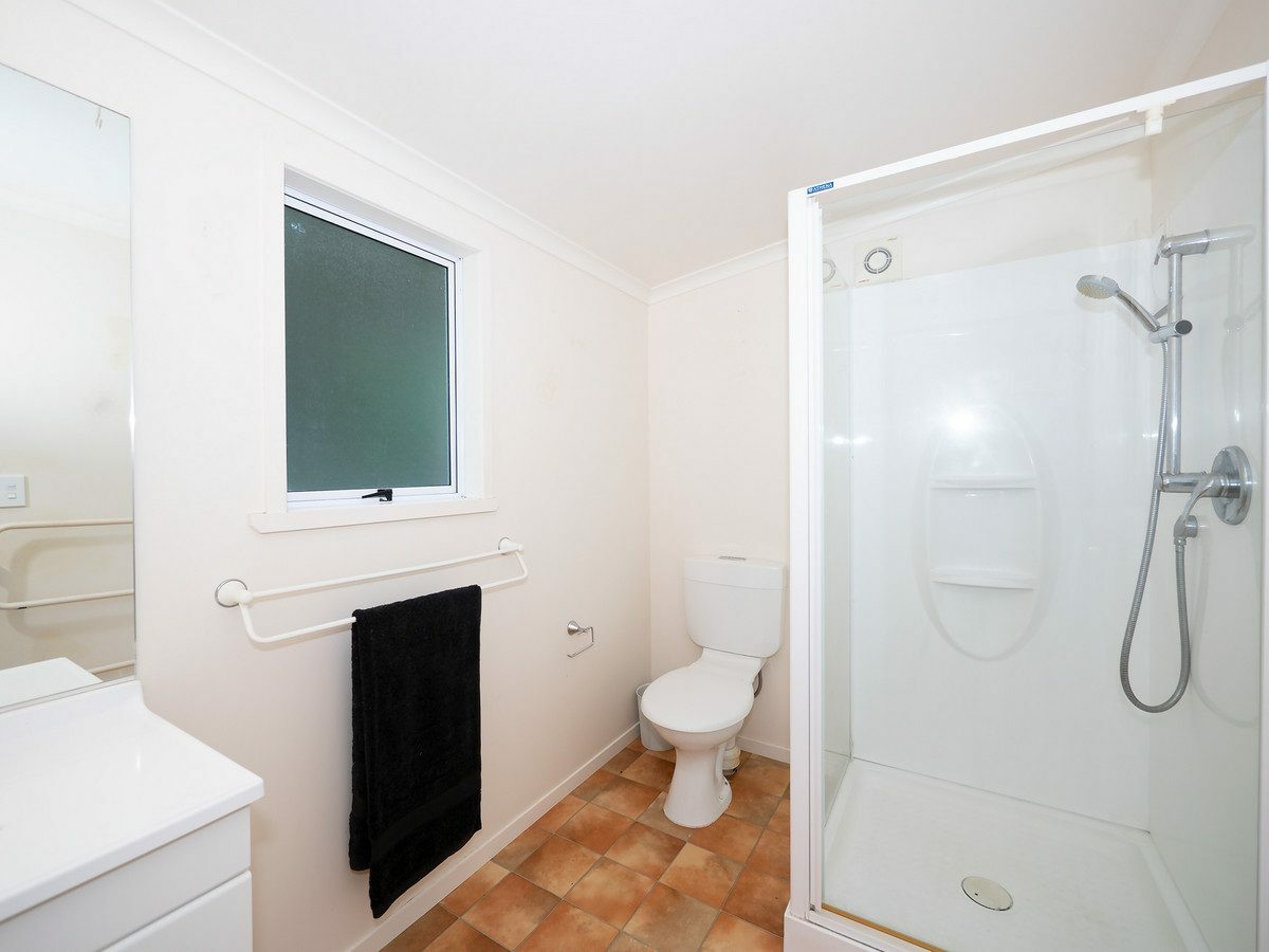 Location, Water views and All-Day Sun!