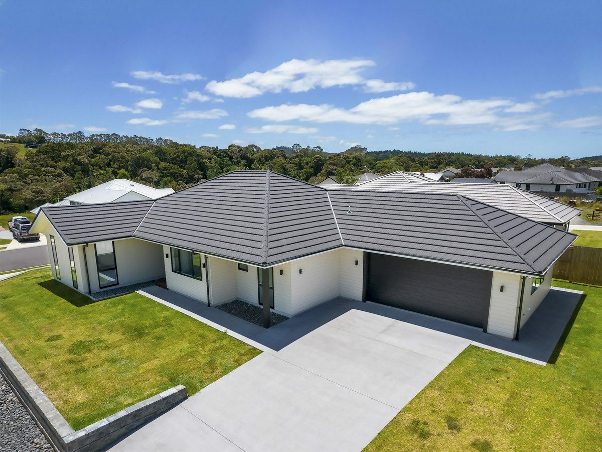 Luxurious, brand-new home in a Stunning Estate of Paihia