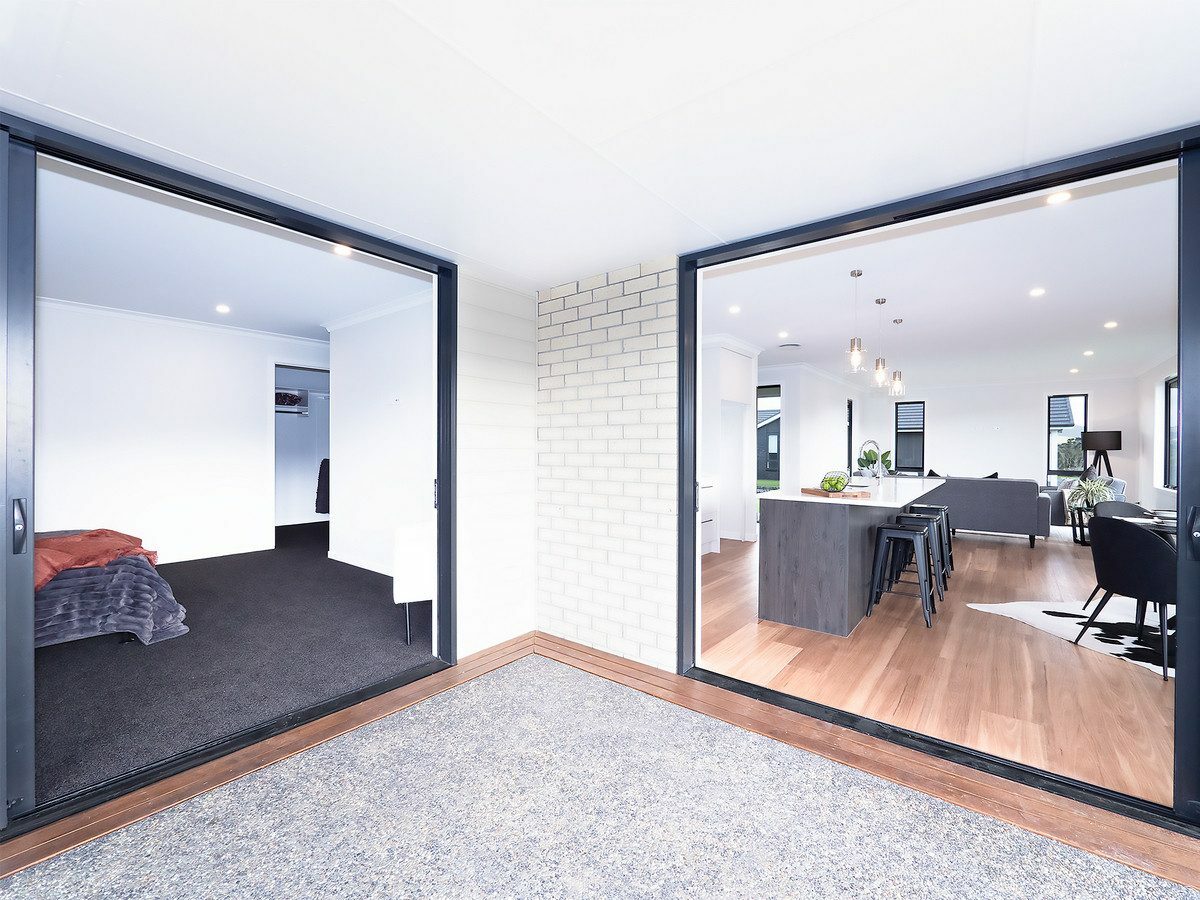 Luxurious, brand-new home in a Stunning Estate of Paihia