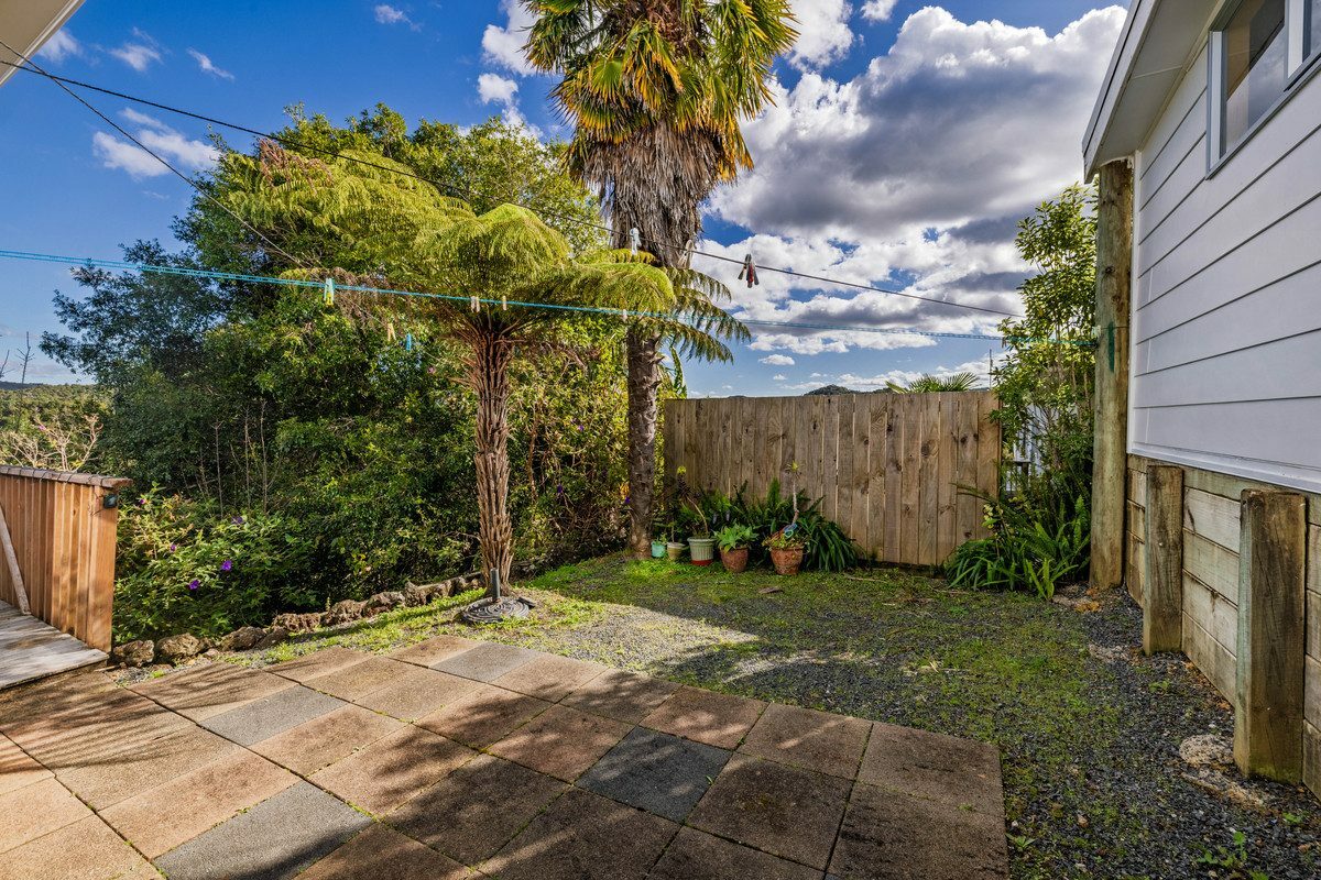 Versatile Coastal Living with Income in Beautiful Paihia