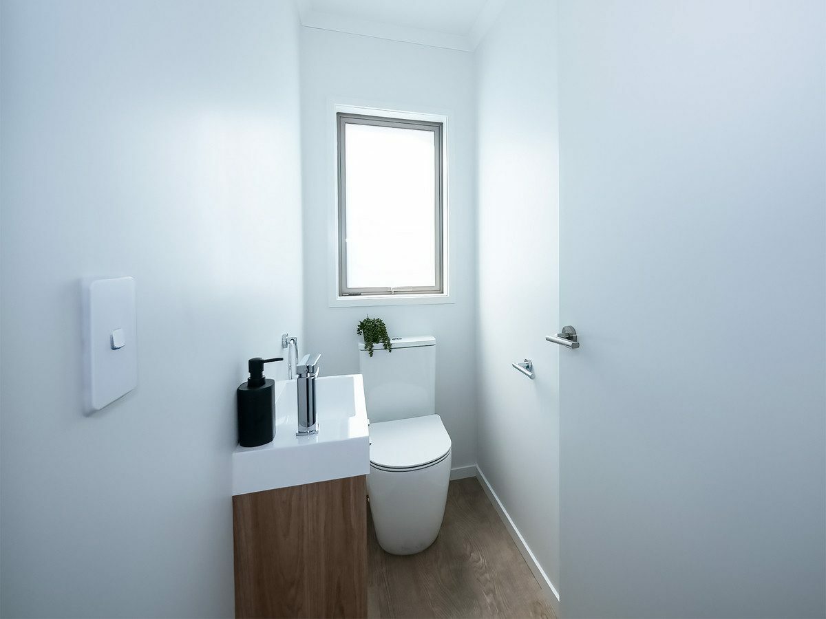 $795,000 - Sun-Filled, Brand-New Home in Paihia’s Exclusive Estate