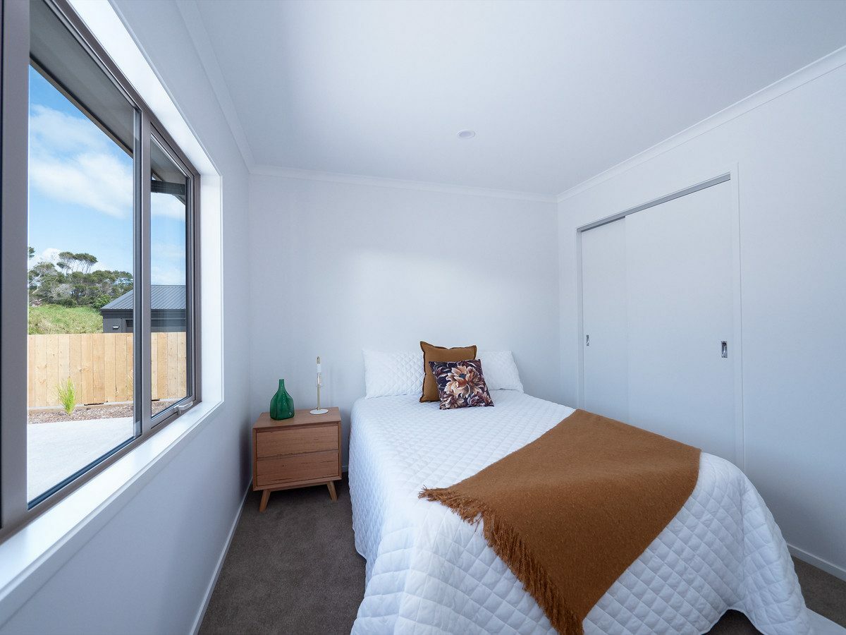 $795,000 - Sun-Filled, Brand-New Home in Paihia’s Exclusive Estate