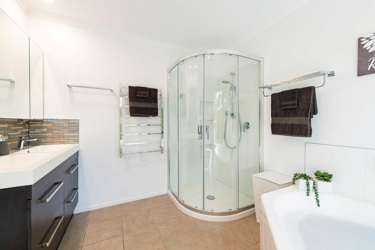 Stunning Riverside Retreat!