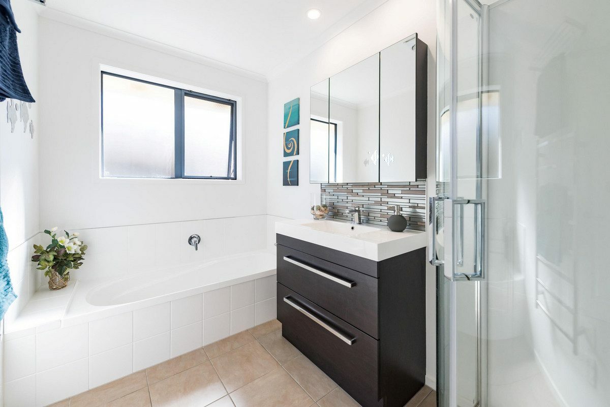 Stunning Riverside Retreat!