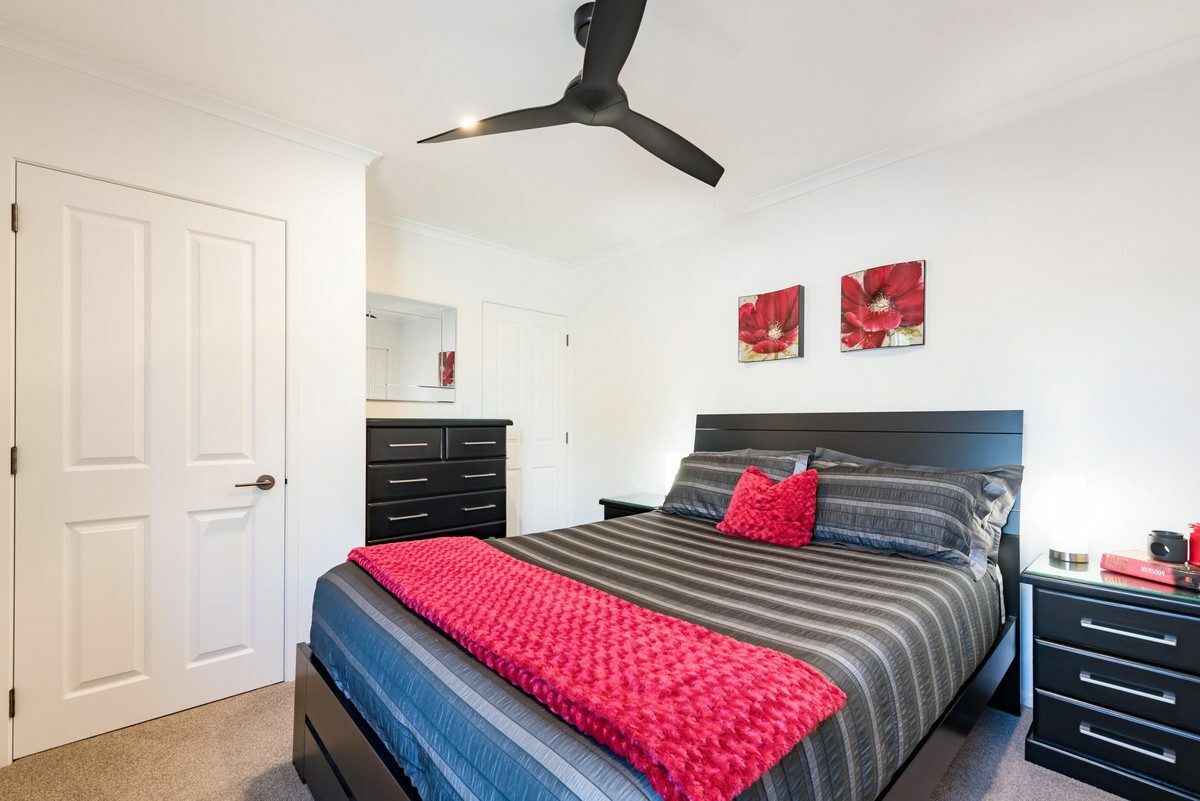 Stunning Riverside Retreat!