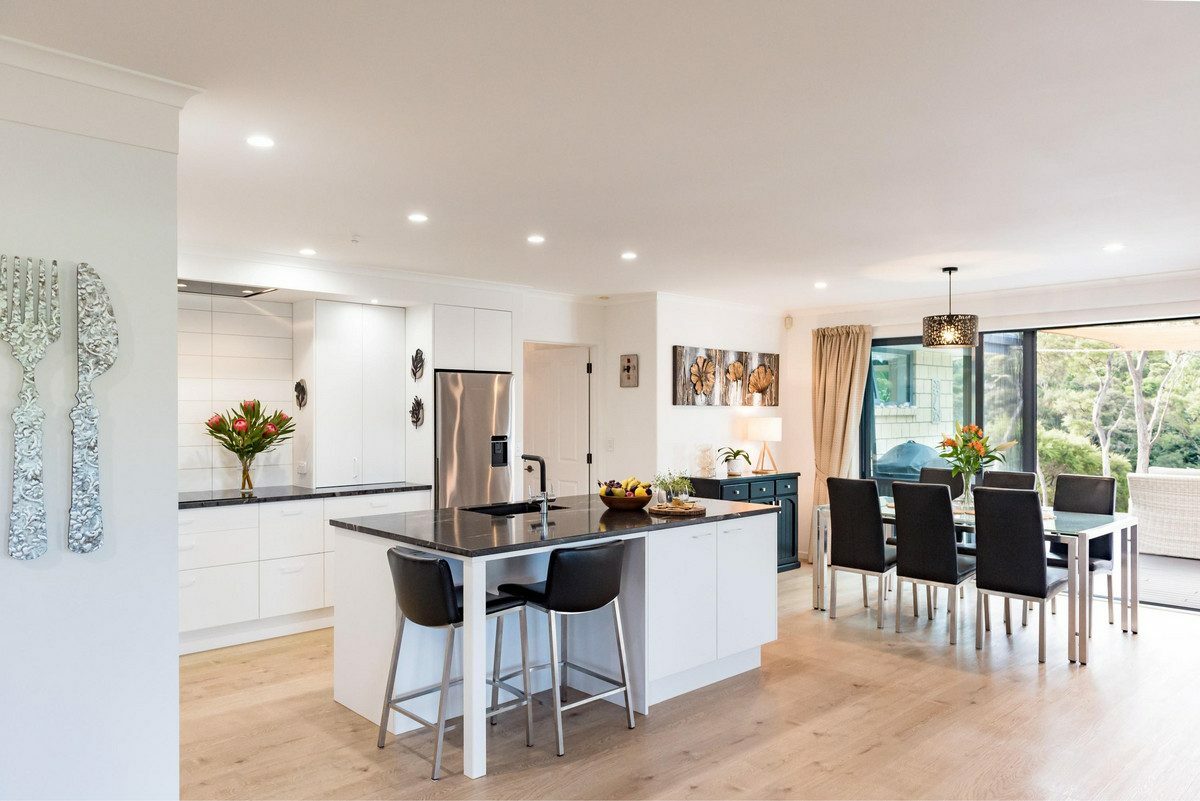 Stunning Riverside Retreat!