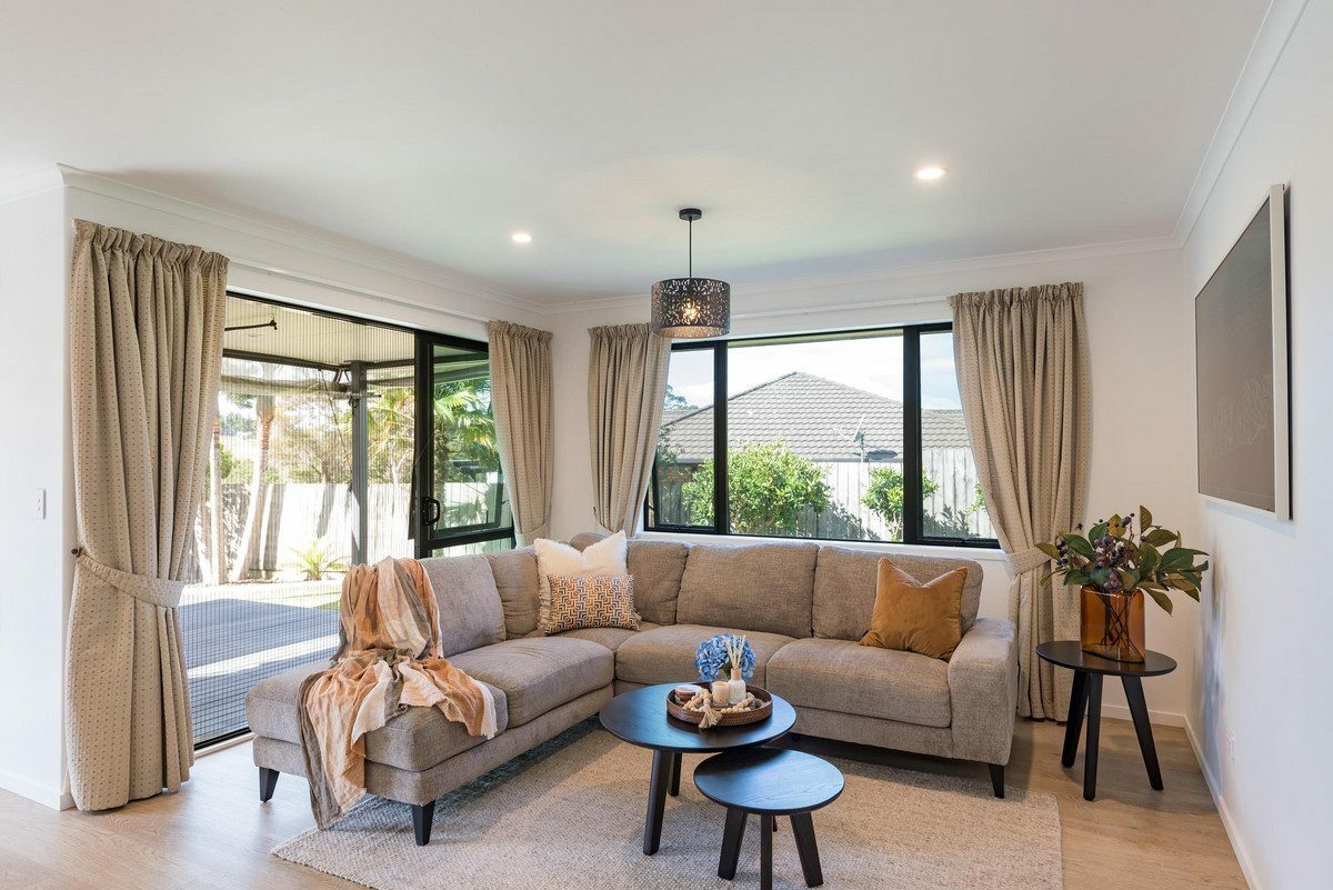 Stunning Riverside Retreat!