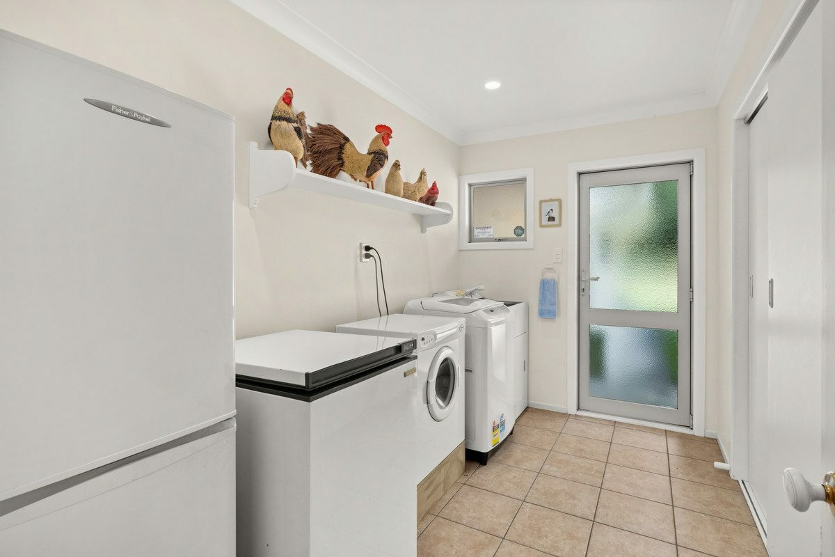 A Lifestyle Sanctuary Bathed in Sunlight