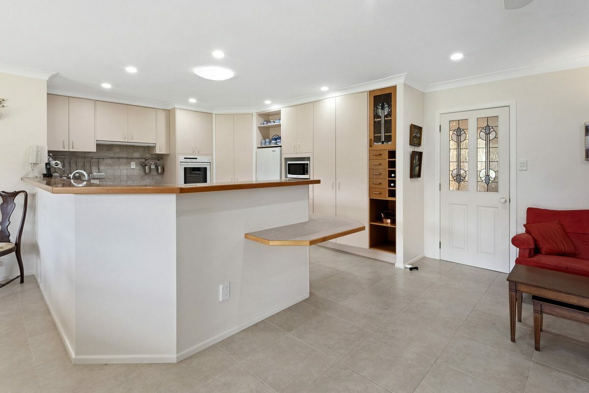 A Lifestyle Sanctuary Bathed in Sunlight