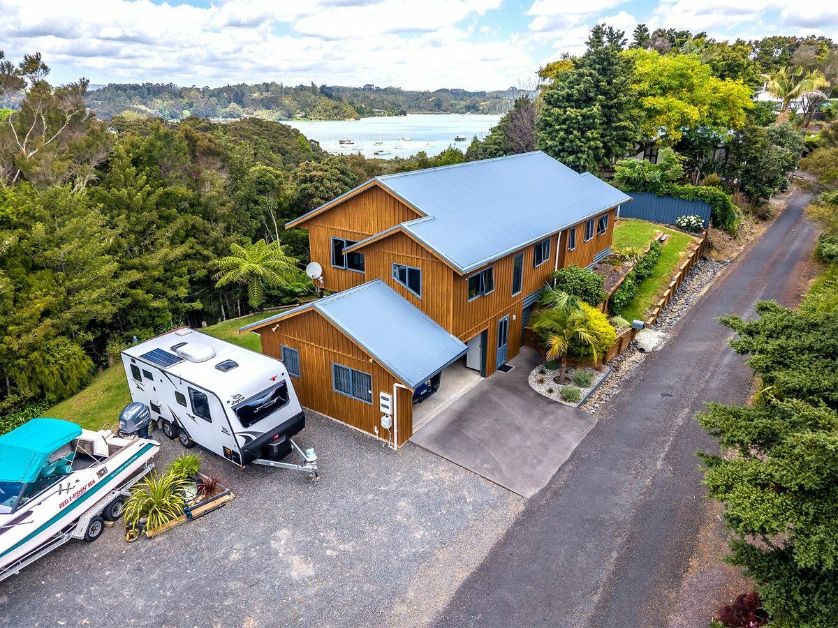 Elevated Privacy and Sunlit Living - Your Opua Sanctuary