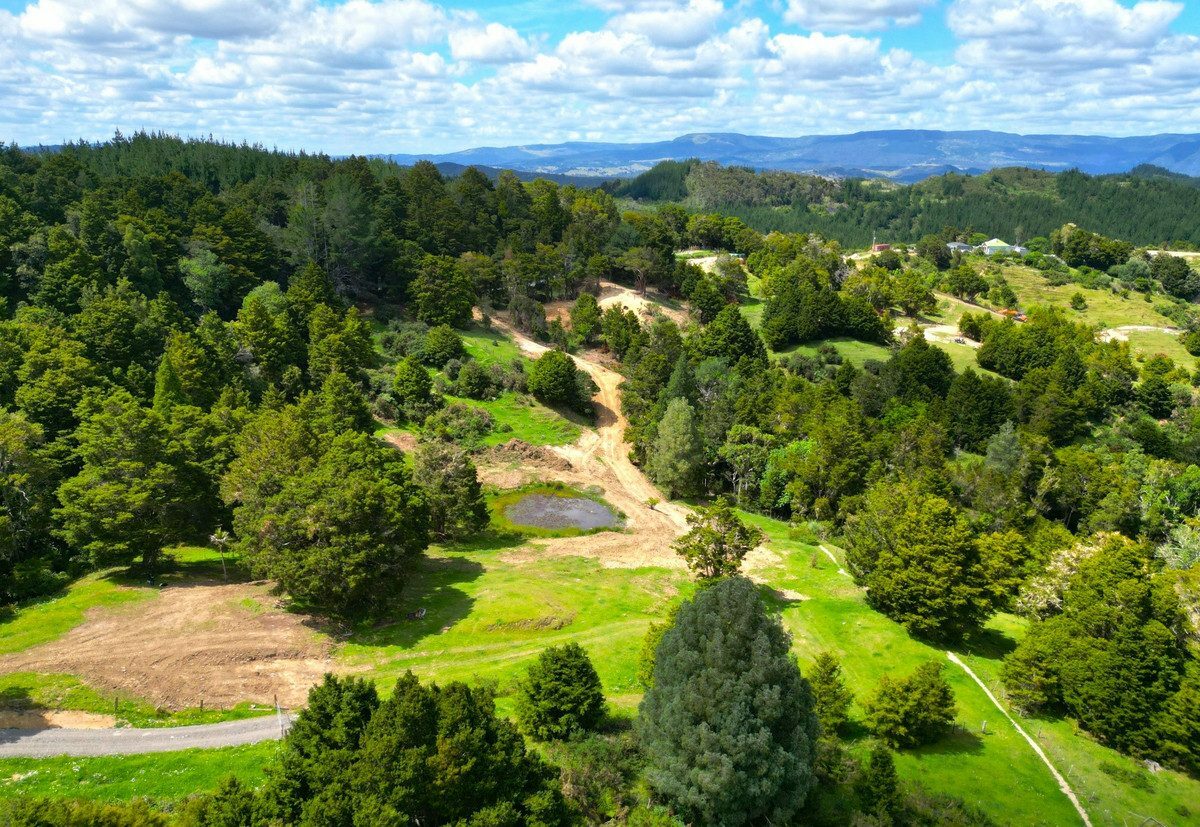 Picturesque 1.23ha Lifestyle Block – Stunning Rural & Mountain Views