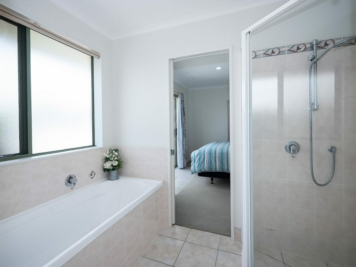 Sunny Corner Gem – Comfort, Space and Lifestyle