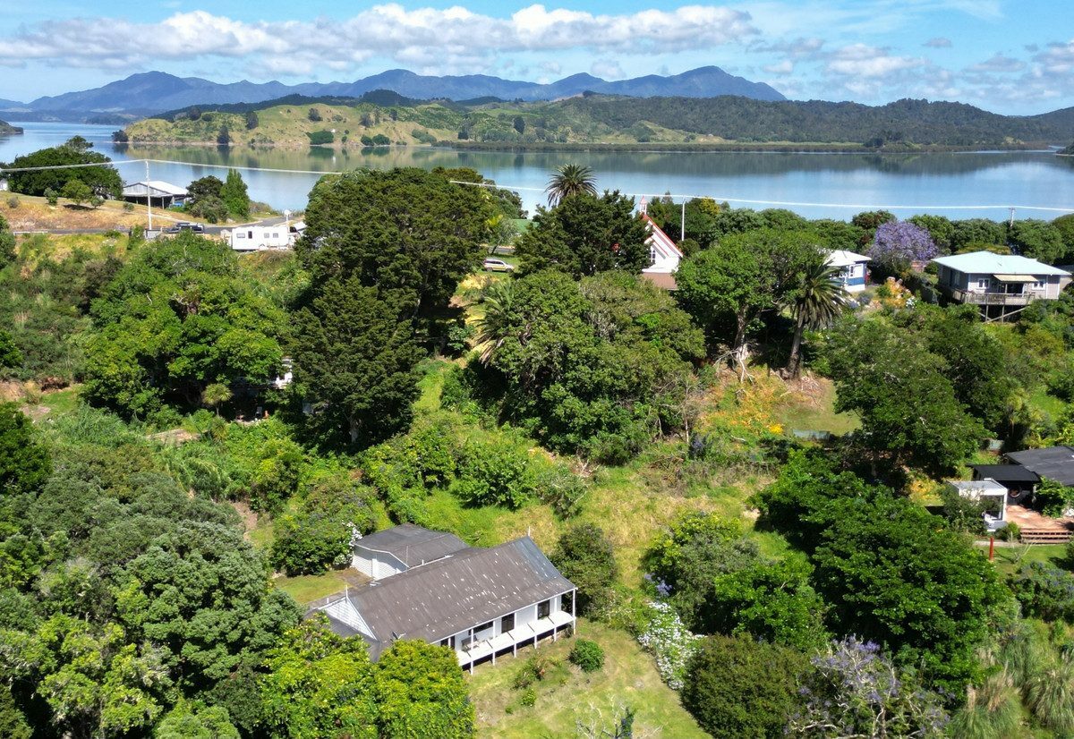 Lovely Rawene Pioneer Style Home