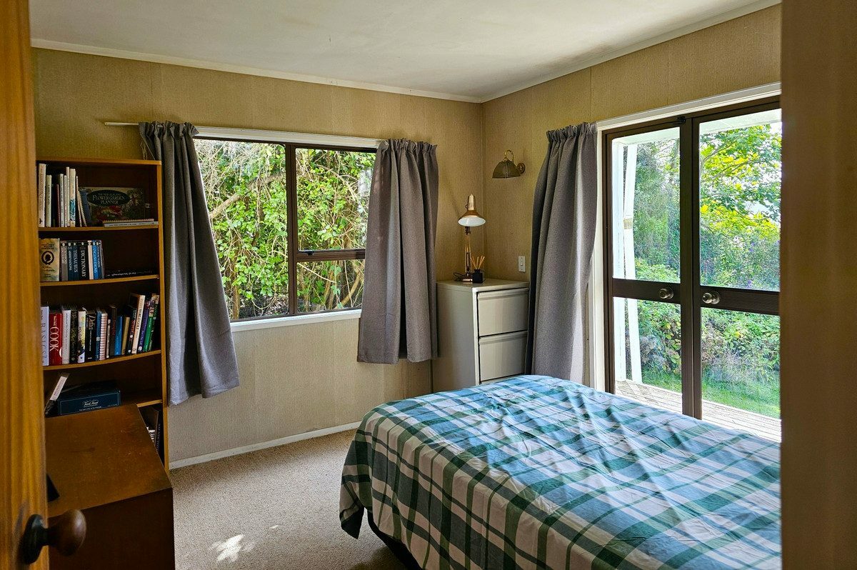 Lovely Rawene Pioneer Style Home
