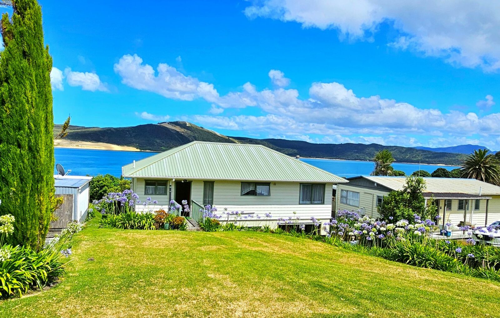 Opononi water views location