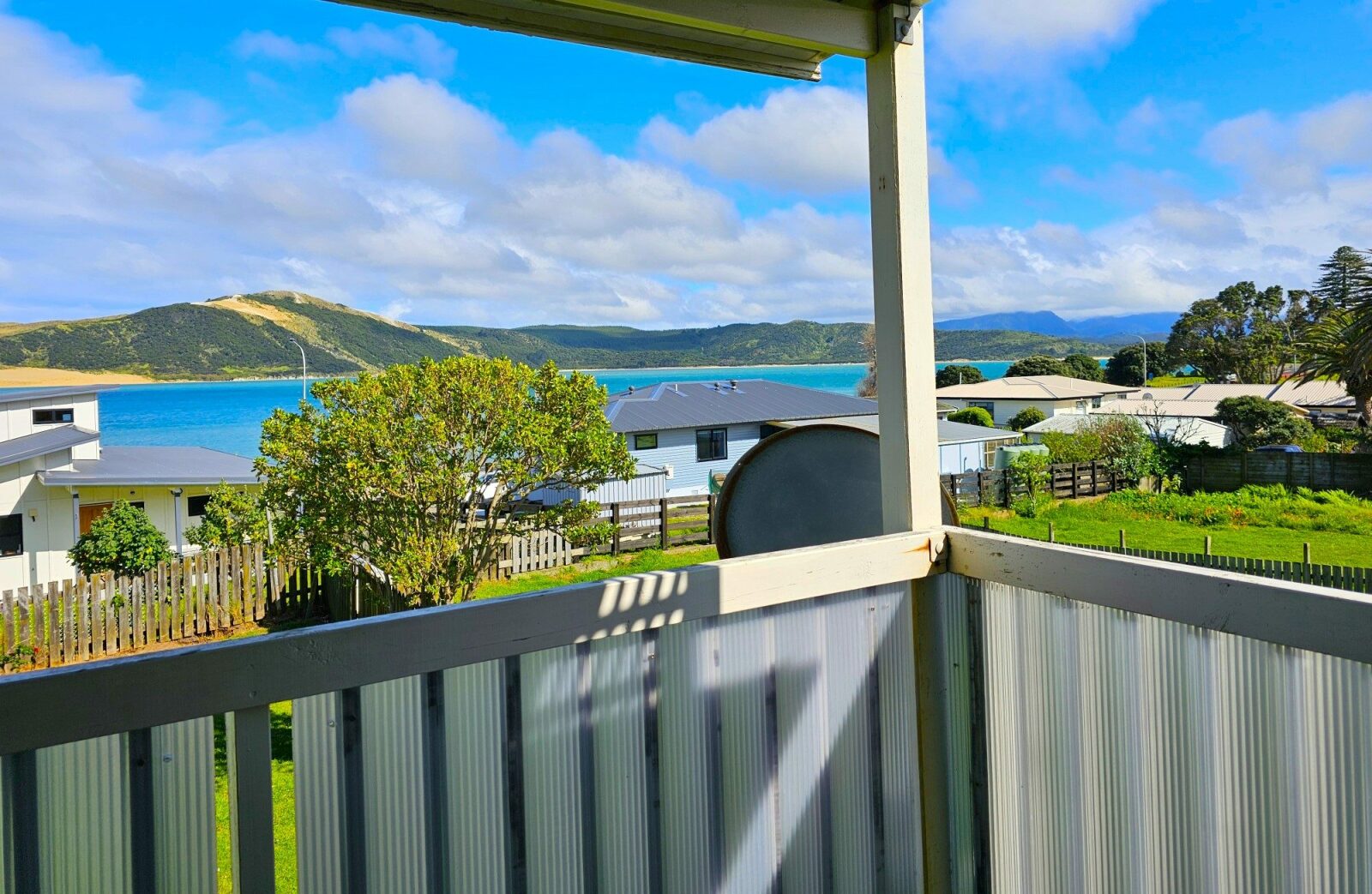 Opononi water views location