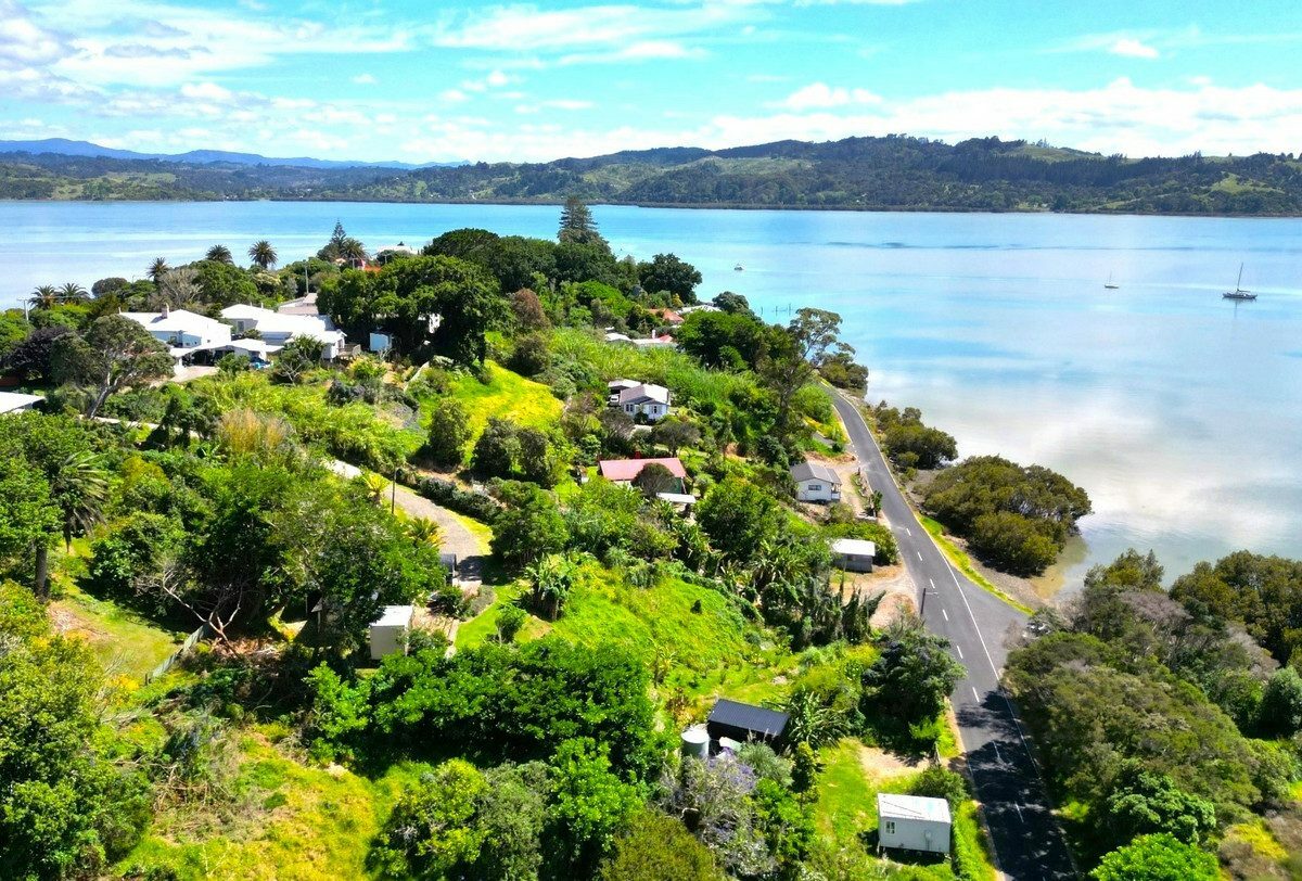 Prime Coastal Residential Section Rawene