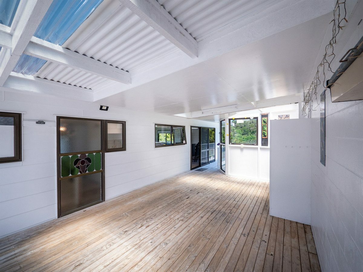 Sun-Soaked Sanctuary with Space & Heart