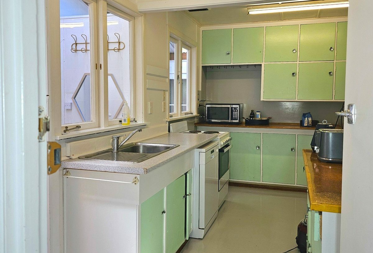 The Green Bach-Live & Relax by the Sea!