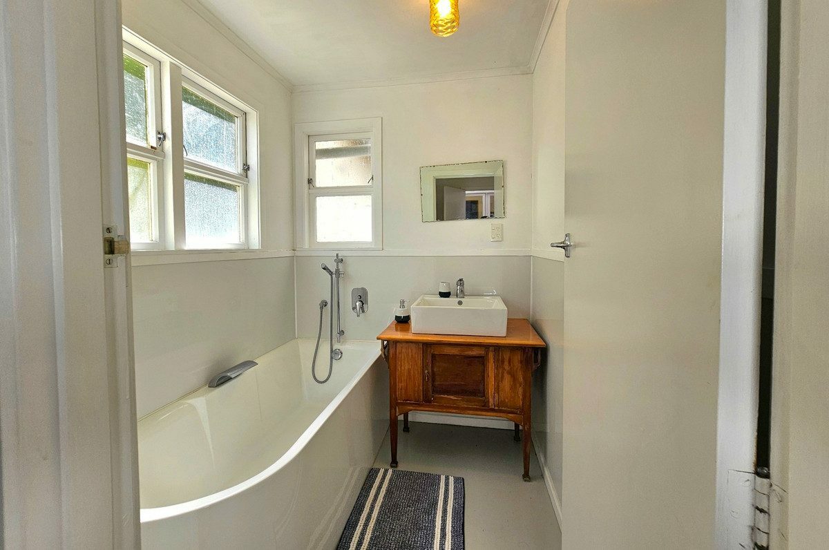 The Green Bach-Live & Relax by the Sea!