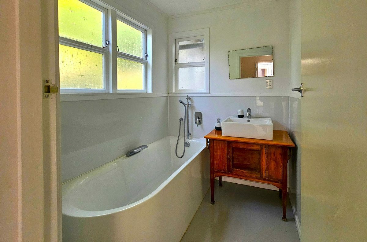 The Green Bach-Live & Relax by the Sea!