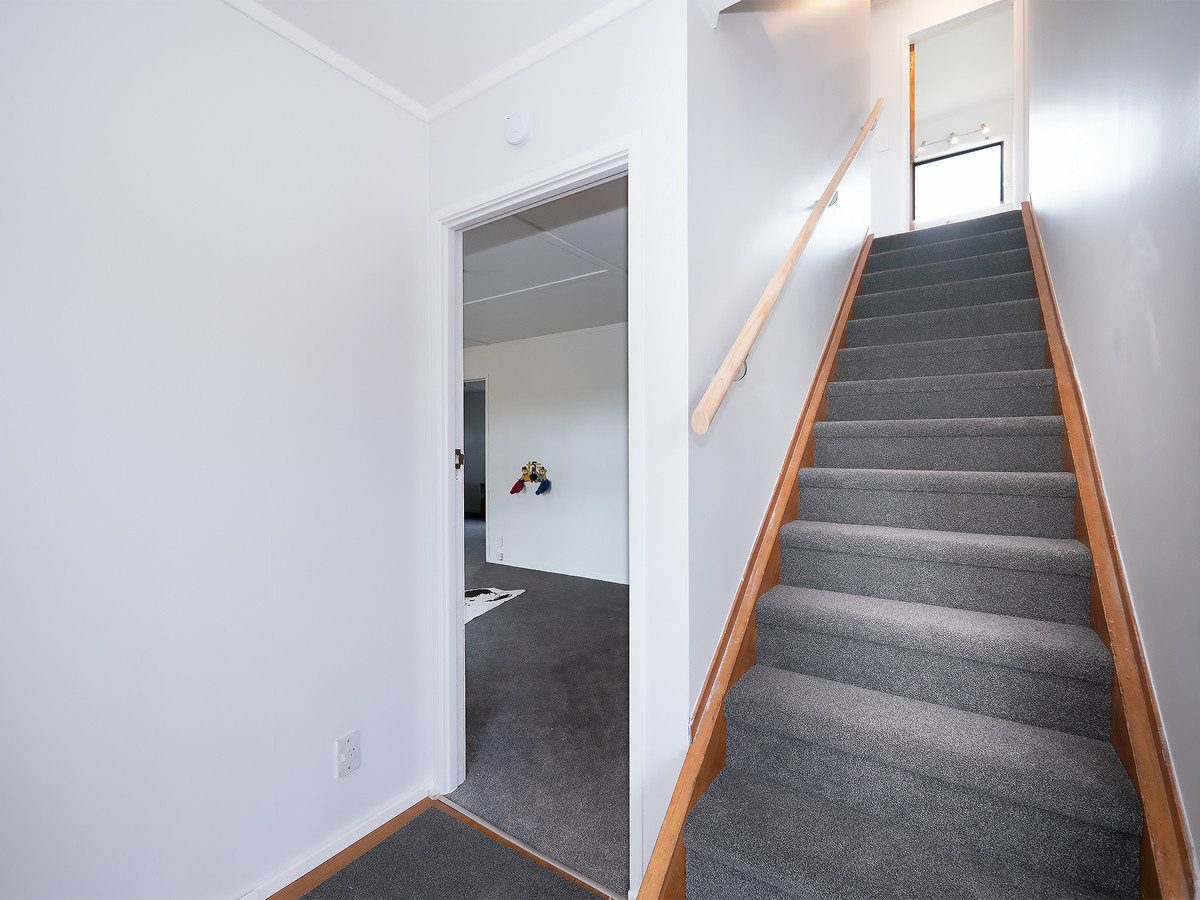 Sunlit Family Sanctuary in the Heart of Haruru