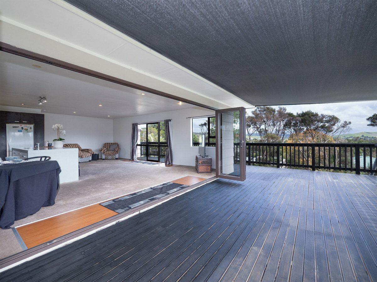 Sunlit Family Sanctuary in the Heart of Haruru