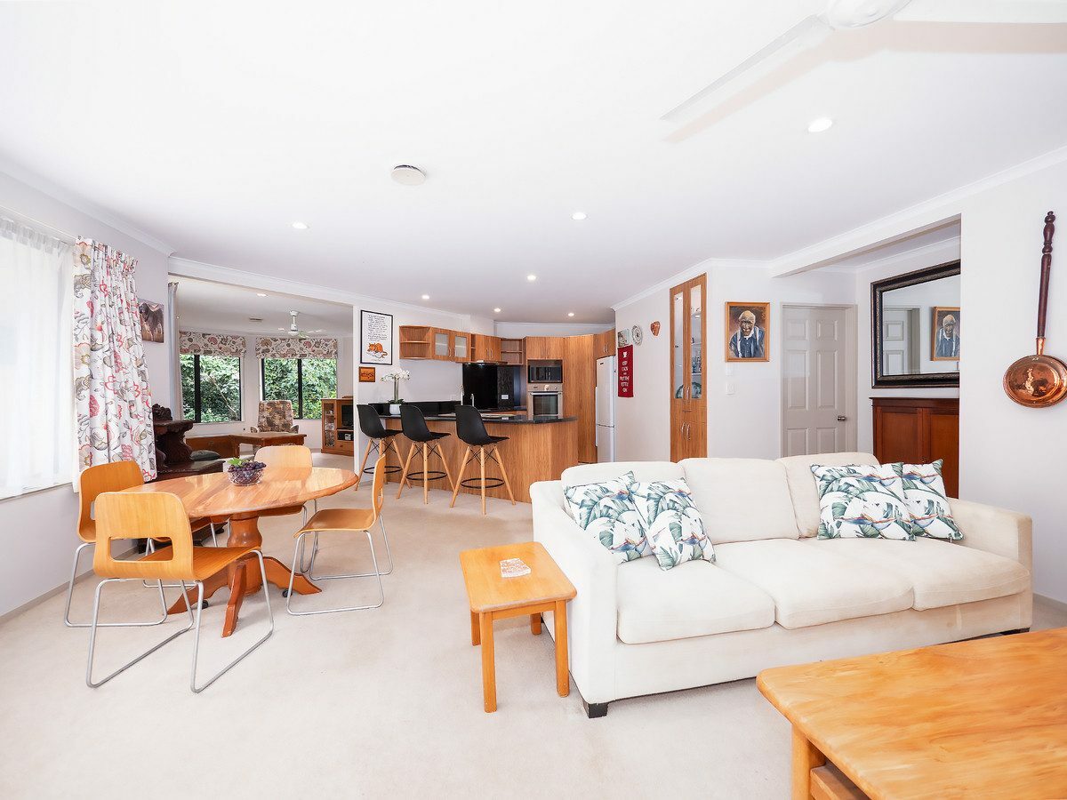 Sun-Filled Single-Level Living in the Heart of Paihia