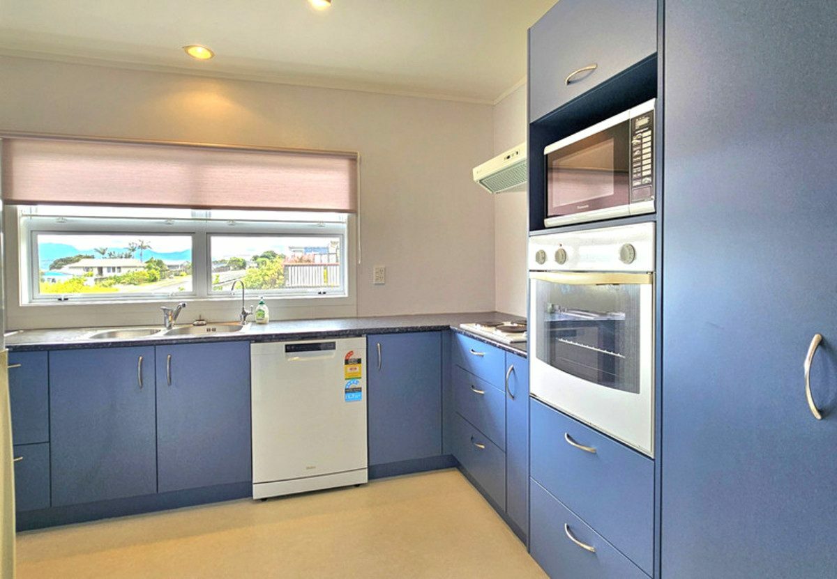 Beach Walks & Serious Value