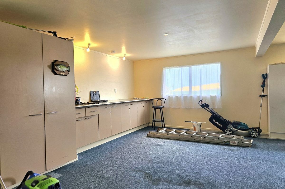 Beach Walks & Serious Value