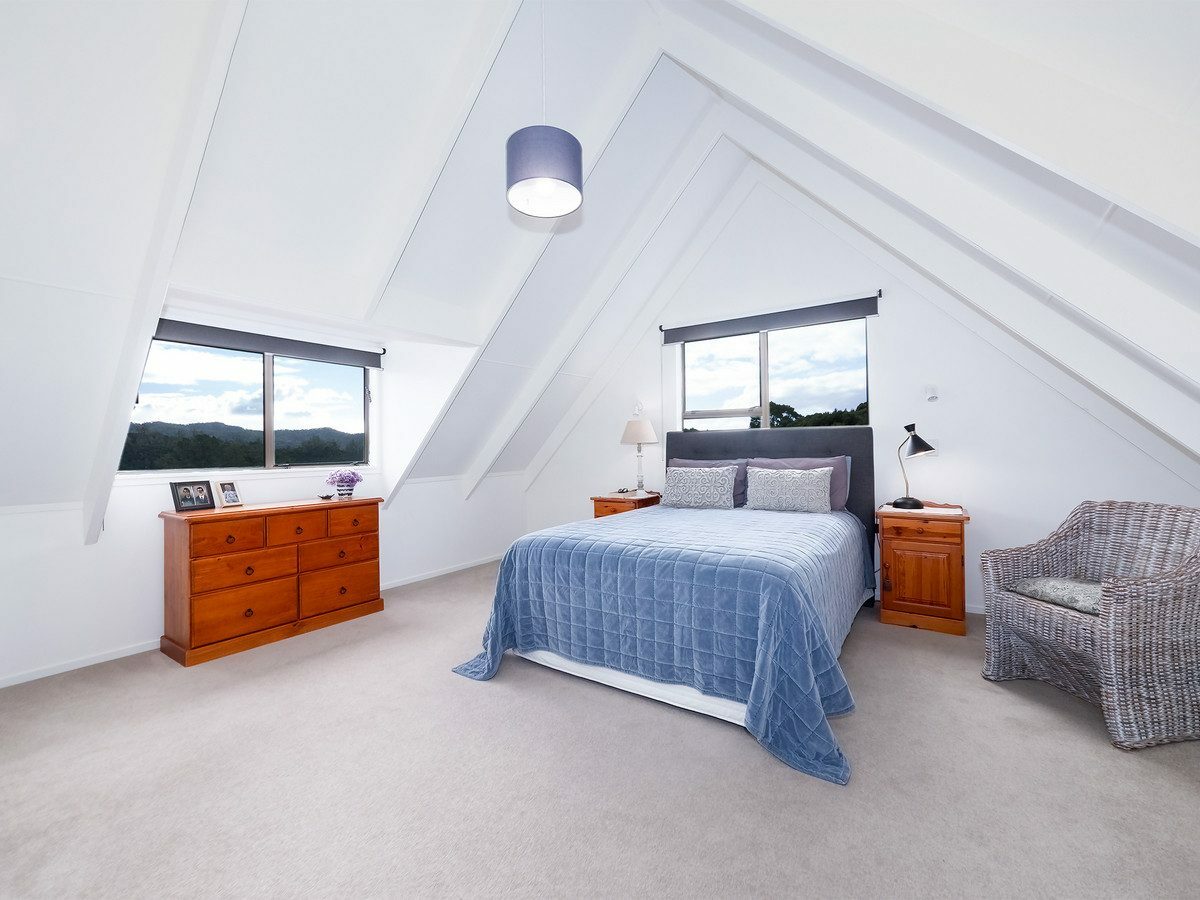 Coastal Charm, Space and Possibilities