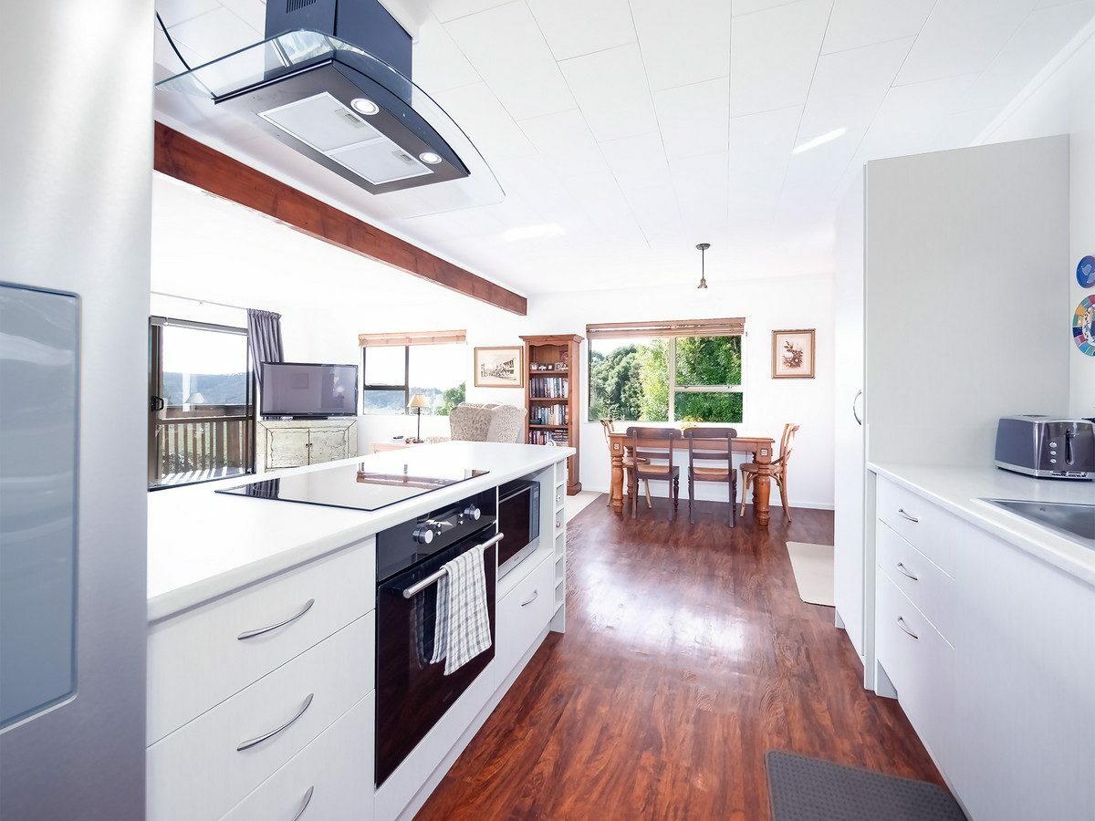 Coastal Charm, Space and Possibilities