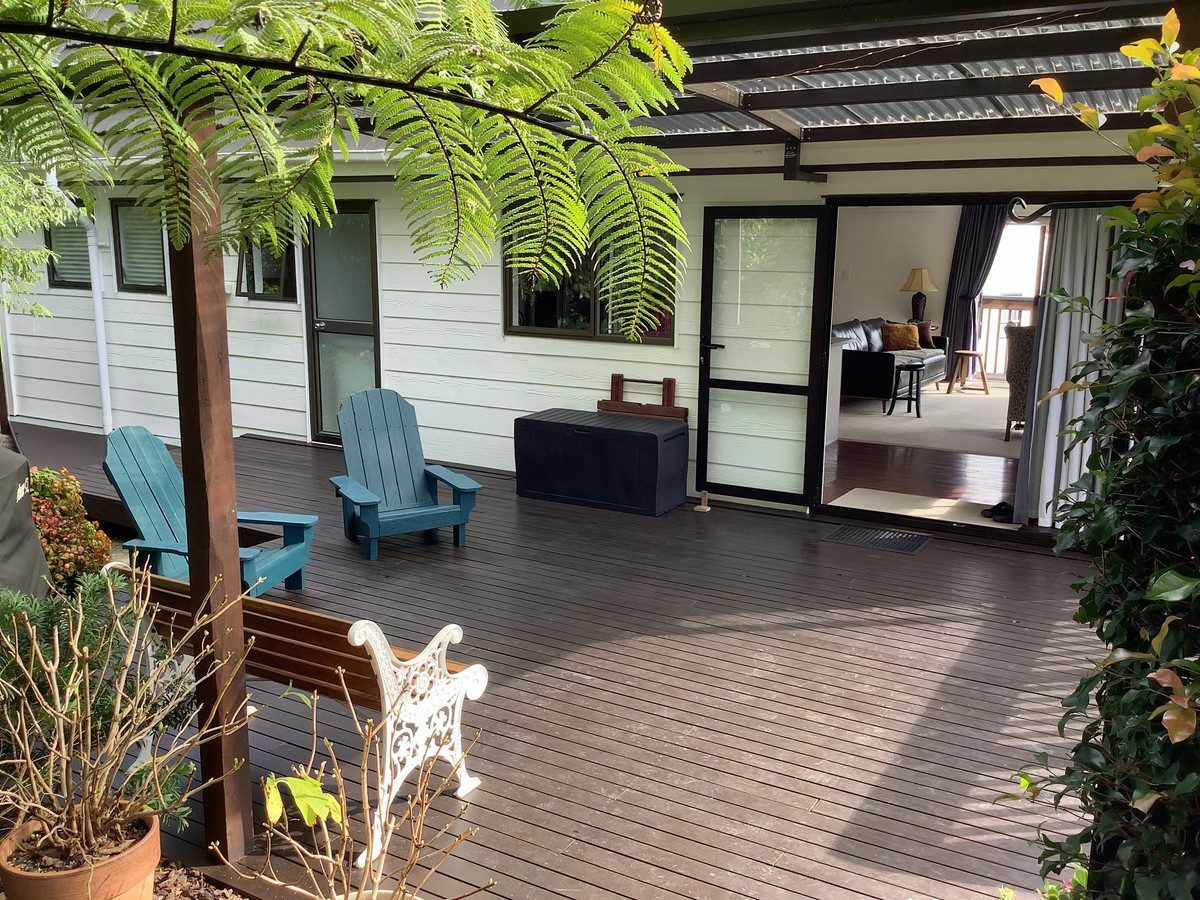 Coastal Charm, Space and Possibilities