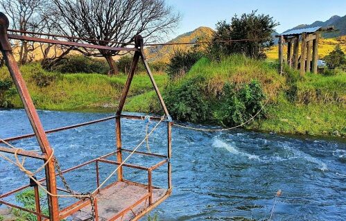 Idyllic Rural Retreat on the WAIMA RIVER side