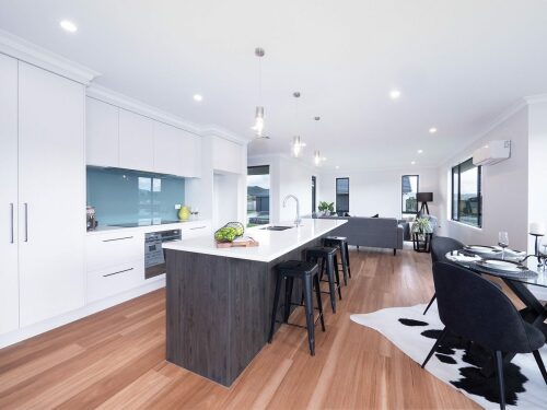 Luxurious, brand-new home in a Stunning Estate of Paihia
